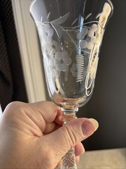 7- Vintage Wisteria Floral Vine Motif 8″ Tall Wine Glasses- Eleg. Twist Cut Stem