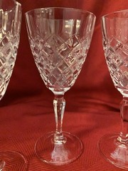 3 – Cristal D’Arques DAUPHINE Wine Glass Paneled Diamond Cut 7-1/4”Tall ELEGANT