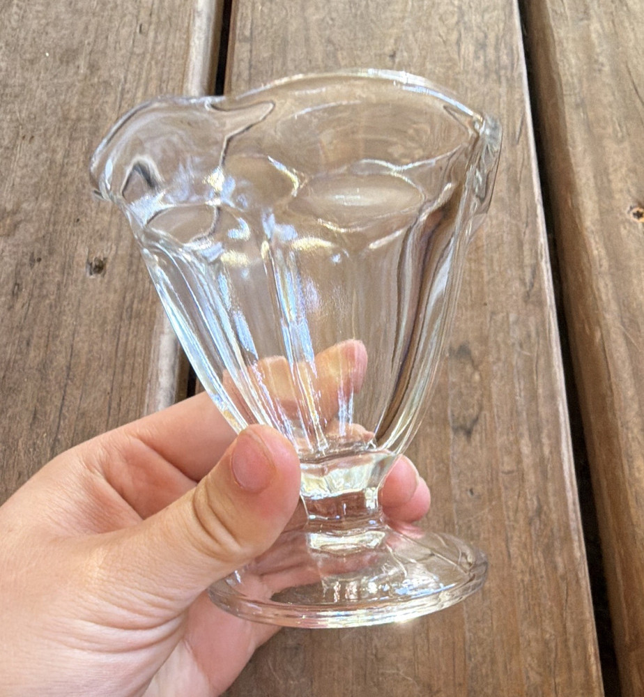 Clear Glass Footed Pedestal Dessert Dish Sundae Cup – Unisex Adults
