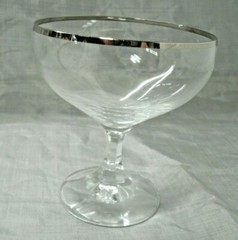 Vtg Schott Zwiesel NECKAR Set of 4-4 1/4″ Champagne Tall Sherbet Platinum EC 1