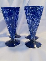 Art Glass Iced Tea Water Cup Footed Tumblers Goblets Cobalt Blue White Thick 8″