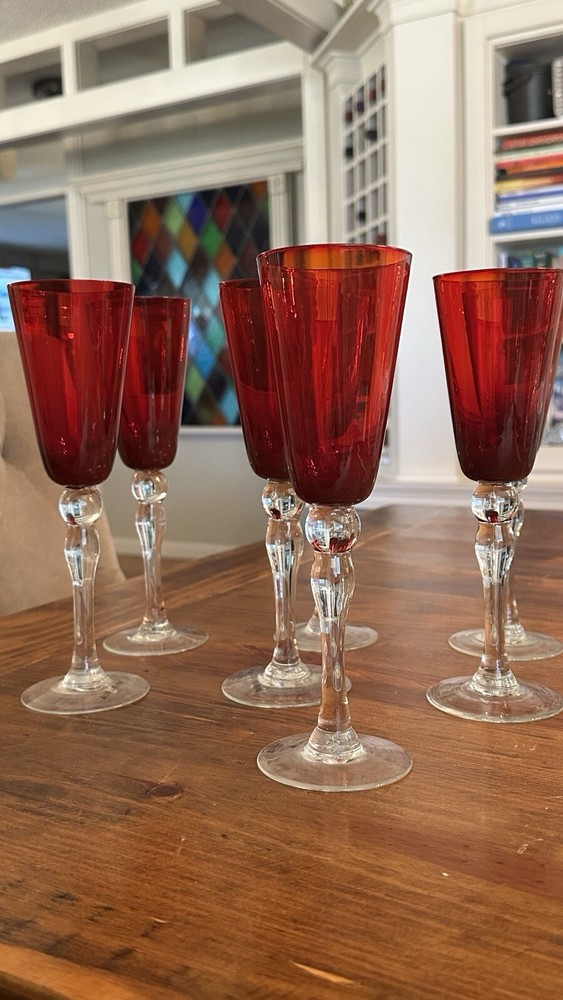Ruby Red 9” Champagne Wine Flutes Glasses With Clear Stem And Foot. Set Of 7