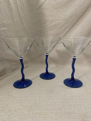 LIBBEY GLASS USA COURBE SET OF 3 MARTINI GLASSES ZIG ZAG BLUE STEM