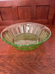 Depression Colonial «Knife & Fork» Green Serving Bowl 8.75″