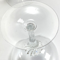 Pretty Twisted Stem Champagne Glasses 5 1/4″ Set of Four