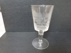 ANTIQUE EAPG Gillinder & Sons Hunter Deer Dog Water Goblet Glass RARE 6.5″ L3