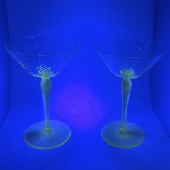 Rare Vintage Tiffin 14187 Green Spiral Optic Uranium Champagne Sherbet Glasses