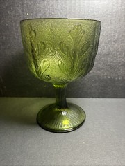 VTG FTD 1975 Green Glass Tumbler with Oak Leaf Pattern
