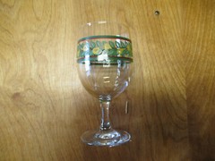 Sakura Debbie Mumm 12 DAYS OF CHRISTMAS Glassware Goblet 10 oz 9 available
