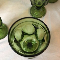 Anchor Hocking Fairfield Pattern Goblets Glasses Green 6 Count (1 With Chip)(LR)