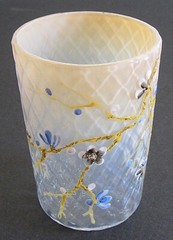 ANT STEVENS & WILLIAMS~PEACHBLOW QUILTED GLASS TUMBLER w/PERIWINKLE VINE DESIGN