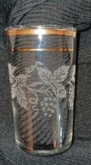 Bartlett Collins Vintage Frosted Grape Vine 22KT Gold Trim 5 Oz Glass Tumbler