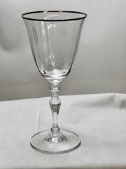 Mikasa Allegro Gold Rim Optic Water/Wine Goblets Glasses 7 7/8″ Nice!