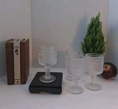 Godinger Lumina Wine Glasses;Clear Hobnail Bubble Glass;Scandinavian Look; 4 Pcs