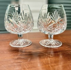 (2) Vintage Cut CRYSTAL BRANDY SNIFTERS 8oz/5.5″H
