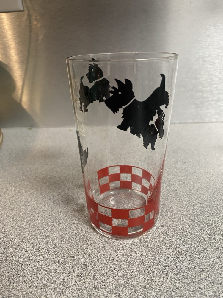 Vintage 5” x 2.75” Scottie Dog Terrier Red Checks Drinking Glass