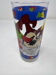 Vintage 1995 Looney Tunes Taz Tasmanian Devil 16 Oz Drinking Glass Tumbler