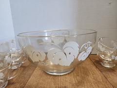 Anchor Hocking Grape Leaf Pattern Punch Bowl Set with 12 Cups Gold Rims