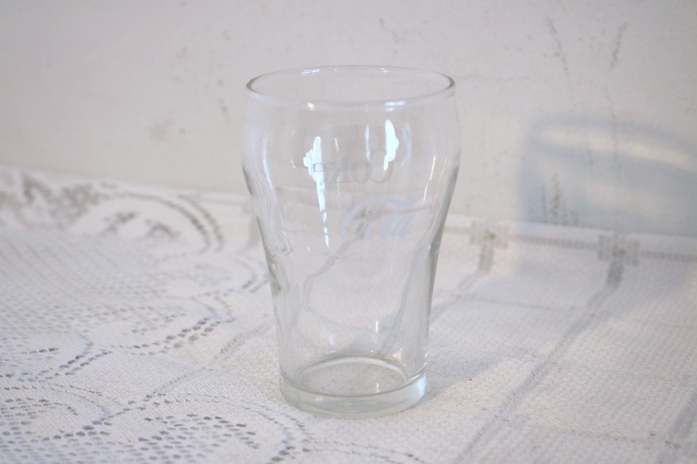 ENJOY COCA-COLA ENJOY COKE CLEAR GLASS BELL SHAPED 4″h Tumbler