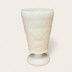 Set of 6 Anchor Hocking Wexford Milk Glass Goblets