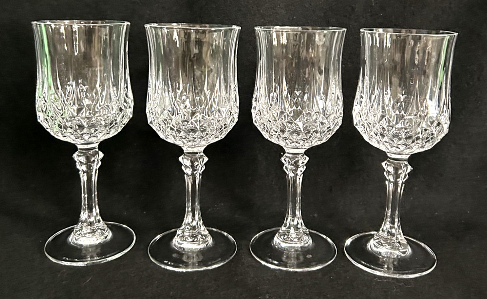(4) Crystal D’Arques LONGCHAMP Cut Stemmed Wine Glasses, France 6.75″H