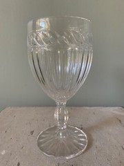 FOUR 4 Mikasa ITALIAN COUNTRYSIDE 6 3/4” Wine Glasses Swirls/Pressed/Knob Stem