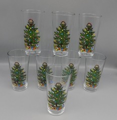 8 Vtg Christmas Tree Glasses KIG Indonesia Holiday Presents Kedaung Drinking