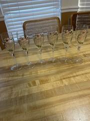 Set of 6 Champagne Flutes With Flowers And Leaf Decoration