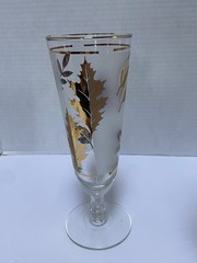 6 Vtg MCM Pilsner Glasses Gold Leaf Frosted Footed Stemmed Beer Foliage Drinking