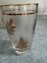 Vintage Set Of 4 Libbey Frosted w/ Gold Leaf Beverage Tumblers 4.5”