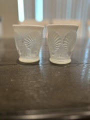 VTG Dugan White Carnival Beaded Shell Tumbler Glass Hues Of Iridescent Purples 2