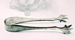 Heisey Vintage Orchid Crystal Dolphin Footed Ice Bucket w Handle & Tongs 6 3/4″