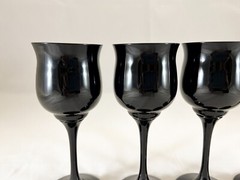 Set of 4 VTG Opaque Black Blown Glass Tulip Wine Glasses with Flared Rim 6 ounce