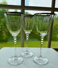 (3) T7117 MIKASA SONATA PLATINUM~STEMWARE~8″ WINE GOBLETS~GLASSES~V EXC COND