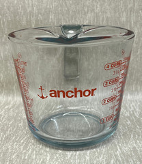 Anchor Hocking Glass Measuring Cup Open Handle 4-Cups 32oz 1-Quart Red Lettering