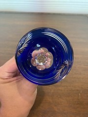 STUNNING VTG Cobalt Blue Cut To Clear PINWHEEL Smooth Stem Wine Glass 8″H