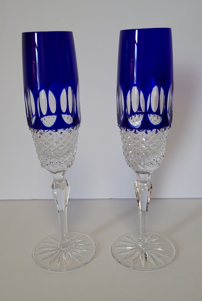 Set of 2 Godinger Edinburgh Mouth Blown Glass Cut Blue Champagne Flutes 9.25″