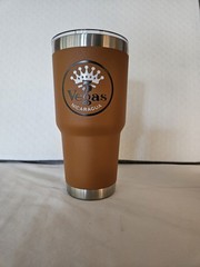 5 Vegas (cigars) 40 ounce tumbler. New out of box. Never used.