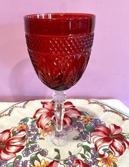 Longchamp Cristal d’Arques Ruby Red Water Wine Goblet JG 8” Durand