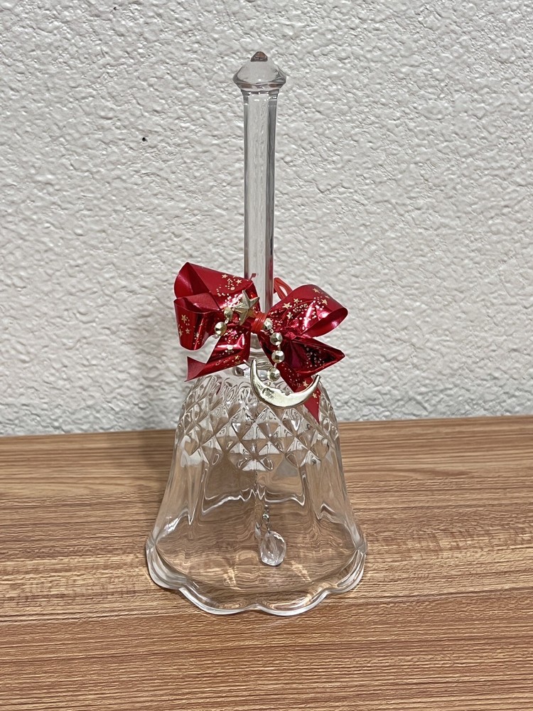 Crystal d’Adriana 24% Lead Crystal Vintage Bell