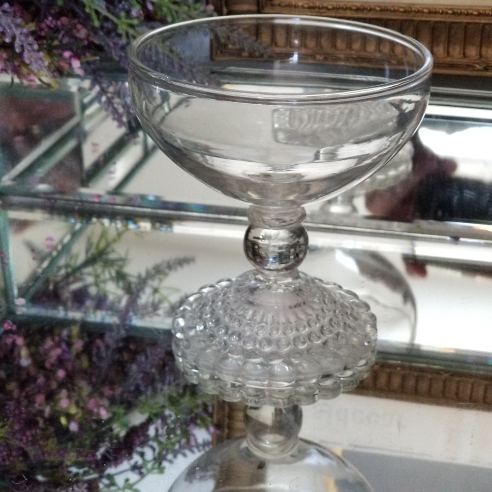 1 Vintage Anchor Hocking Bubble Foot Clear Champagne Tall Sherbet 4”