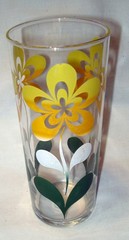 Vntg Mid Century Swanky Swig Yellow White Green Flower Floral Glass Tumbler MCM