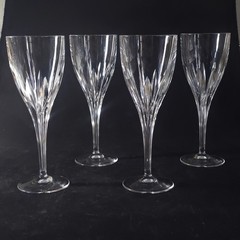 CRISTAL D’ARQUES FEUILLE WINE GLASSES, Cut Crystal, 8 7/8″, 8 Oz, FRANCE, 4PCS