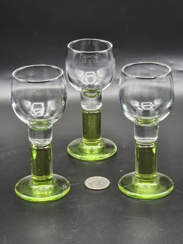 Set Of 3 Bormioli Rocco Limoncino Cordial Glasses Green Stem & Foot