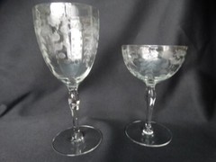 Unknown Maker Clear Panel Optic Grey Cut 10oz Water Goblet UNK10644 Dots Floral