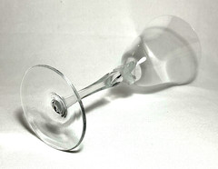 MIKASA~Beautiful Crystal 9 oz. «Butterfly» WATER GOBLET (Mariposa Frosted Clear)