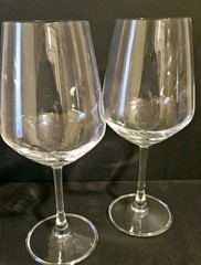 2 Tall Royal Crystal Rock RCR Crystal Clear Wine Glasses 8.5″