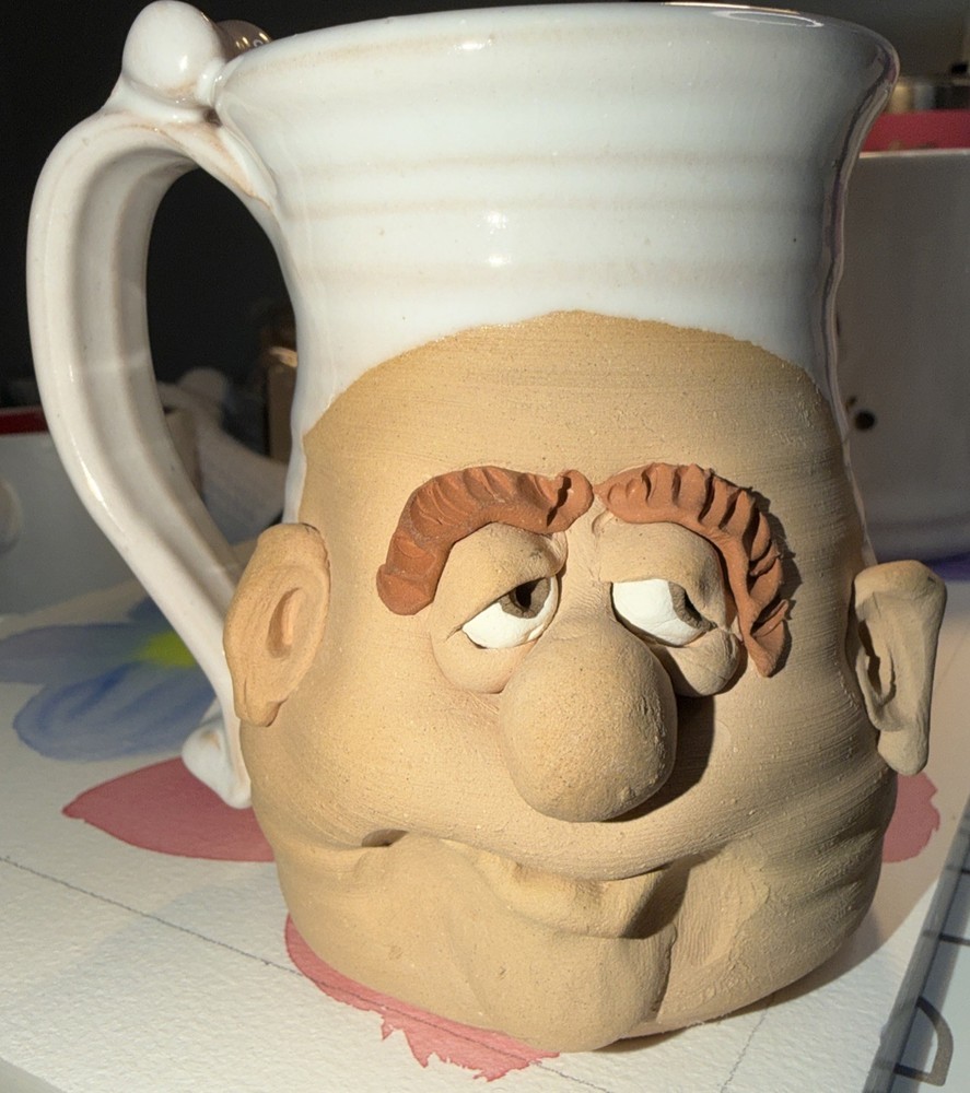 Peter Petrie “Ugly Face” Stoneware Mug. EUC! White & Beige. Fun Mug!