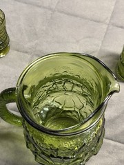 VTG 64 oz Anchor Hocking Avocado Green Rainflower Pitcher 3 Mismatched Glasses
