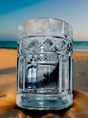 VTG. RAISED CRISS CROSS Band Ribbed Bottom 14oz Juice Rock Clear 4.25” Glass